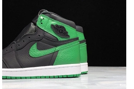 1 - RETRO BLACK GREEN PINE 555088-030 JORDAN HIGH 0930